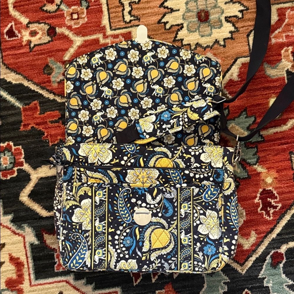 Rare Vera Bradley Ellie Blue Elephant Paisley Floral laptop Bag